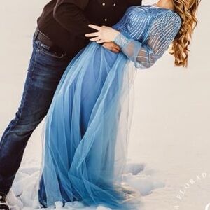 Women’s gown/formal dress size small/4